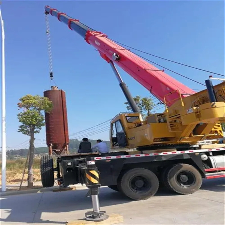 青县专业吊车租赁多少钱