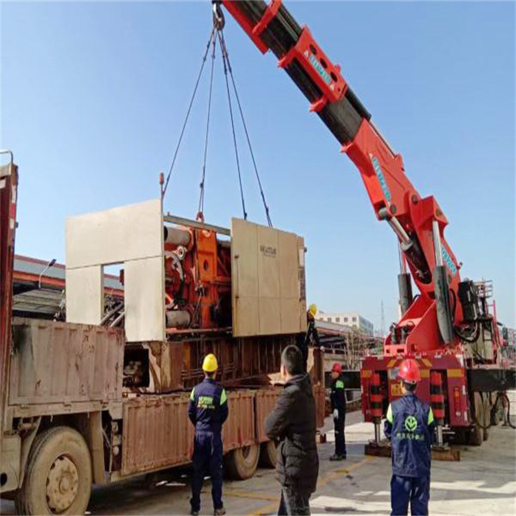 青县吊物与吊车的安全距离是多少