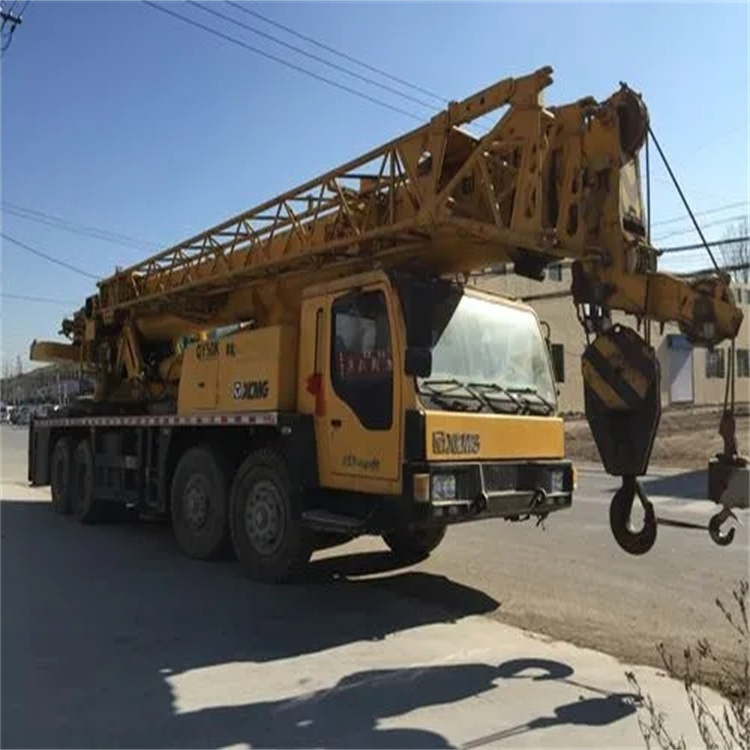 青县哪里有专业吊车出租